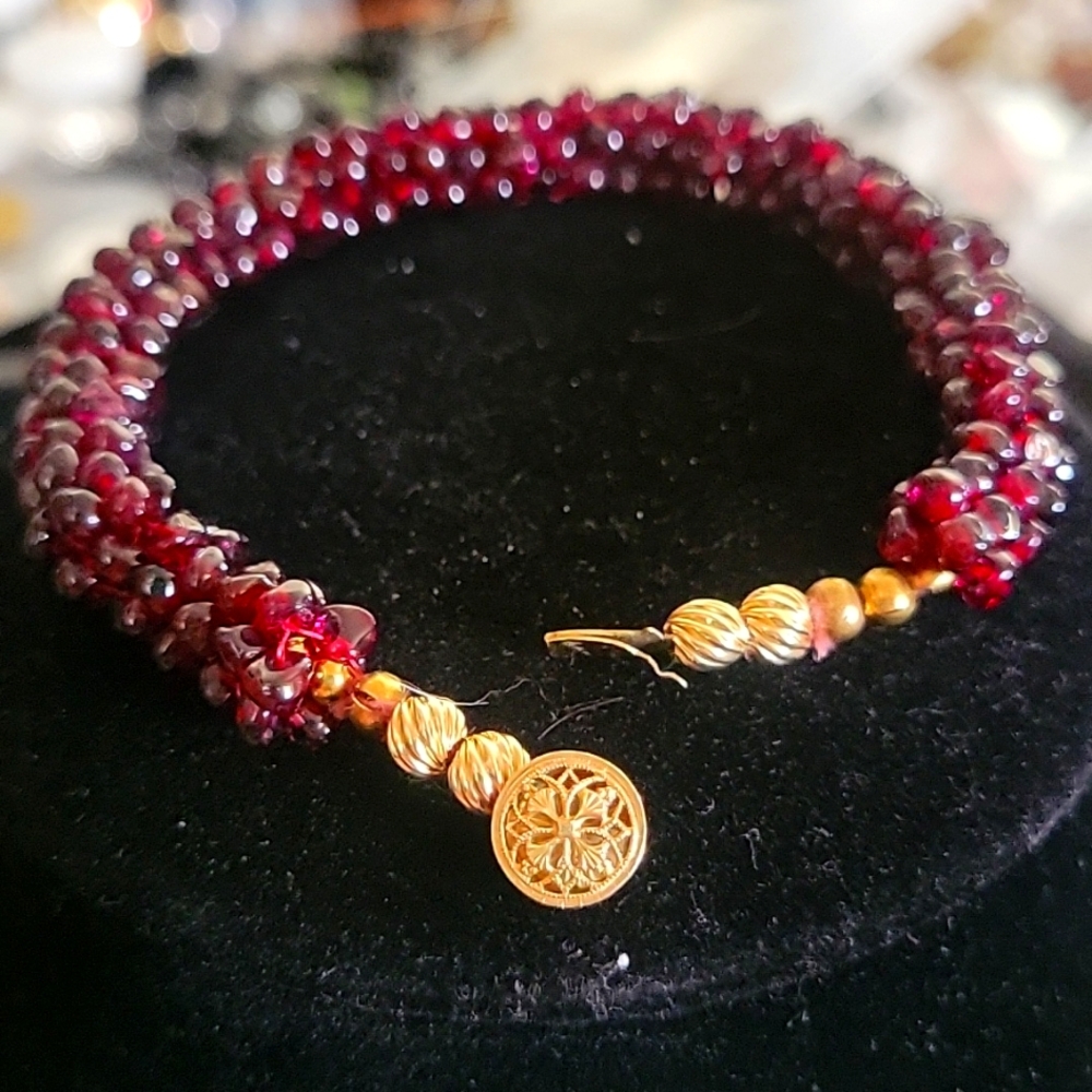 Handcrafted Genuine amethyst and gold beaded bracelet
